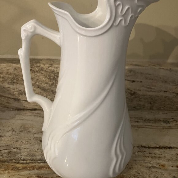 I. Godinger & Co. Porcelain Ivory 5” Pitcher - Picture 1 of 5